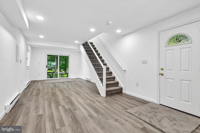 1927 CHAPEL AVE W, Cherry Hill, NJ 08002