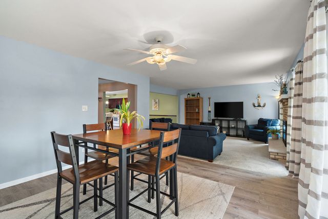 7617 W 158th Court, Orland Park, IL 60462