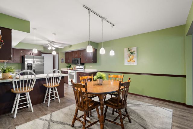 7617 W 158th Court, Orland Park, IL 60462