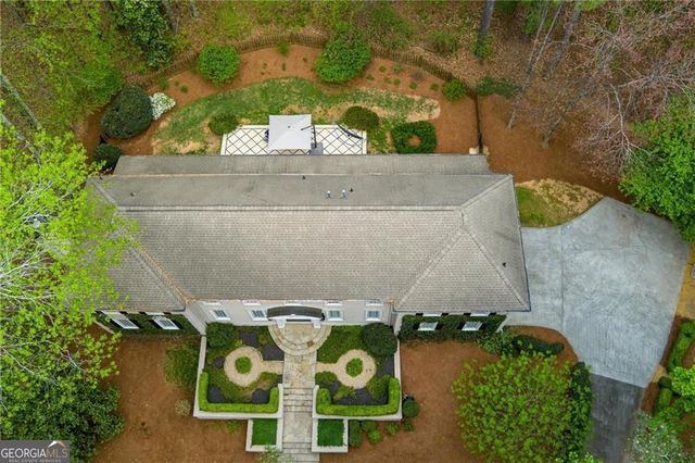 2755 Mack Dobbs Road, Kennesaw, GA 30152