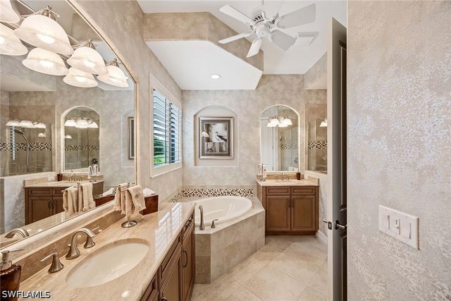 6255 Brunello LN, Naples, FL 34113