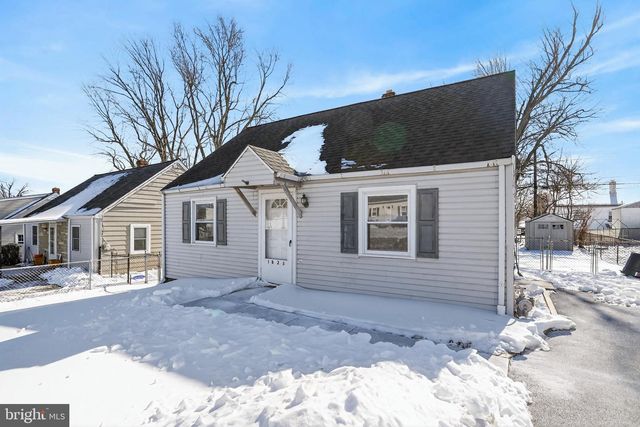 1825 DUTTON MILL RD, Aston, PA 19014