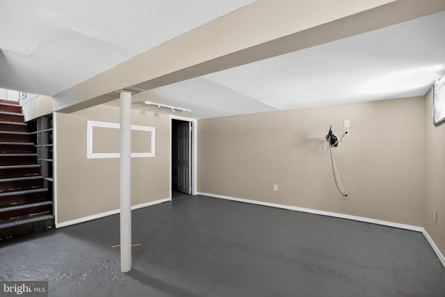 1825 DUTTON MILL RD, Aston, PA 19014