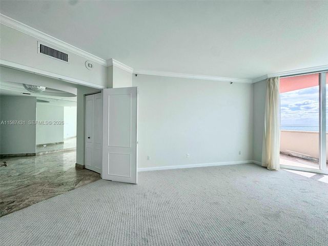 300 S Pointe Dr 1001, Miami Beach, FL 33139