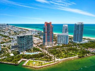300 S Pointe Dr 1001, Miami Beach, FL 33139