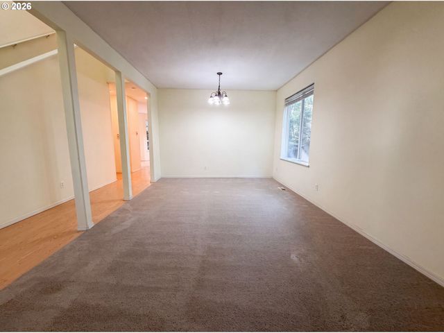 8348 Se 140TH Ct, Portland, OR 97236