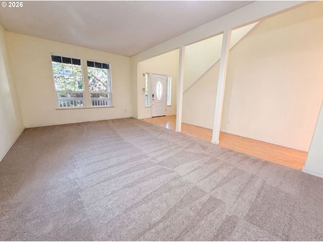 8348 Se 140TH Ct, Portland, OR 97236