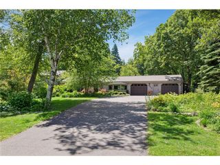 682 O'Neil Road, Hudson, WI 54016