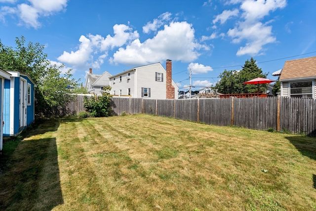 39 Macy St, Quincy, MA 02169