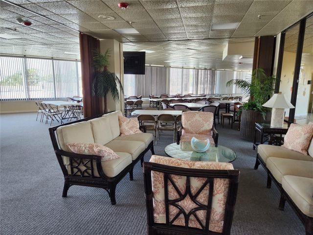 1 OCEANS WEST BOULEVARD 3B6, Daytona Beach Shores, FL 32118