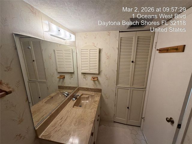 1 OCEANS WEST BOULEVARD 3B6, Daytona Beach Shores, FL 32118