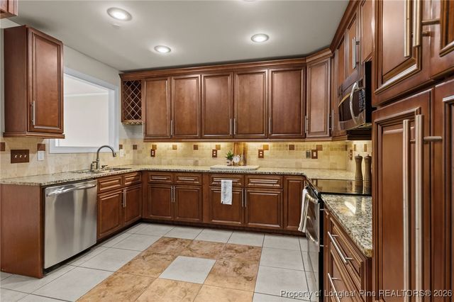 316 Pinecrest Drive, Fayetteville, NC 28305