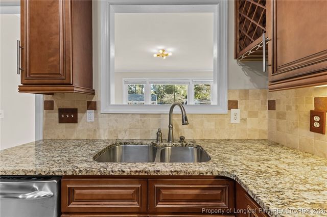 316 Pinecrest Drive, Fayetteville, NC 28305