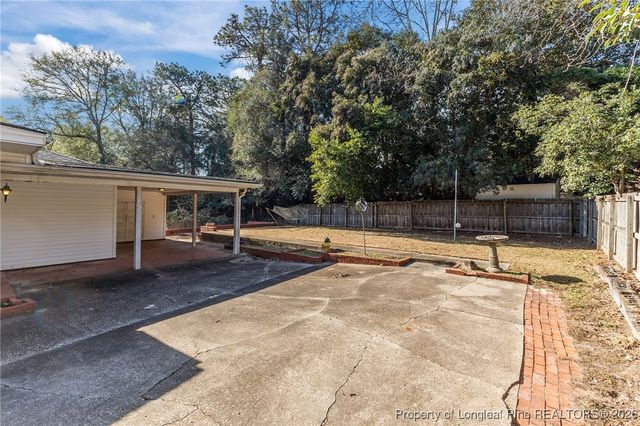 316 Pinecrest Drive, Fayetteville, NC 28305