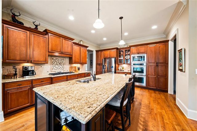 1032 Windsor Green Drive, Canton, GA 30115