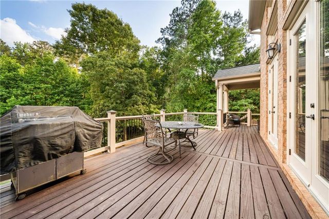 1032 Windsor Green Drive, Canton, GA 30115