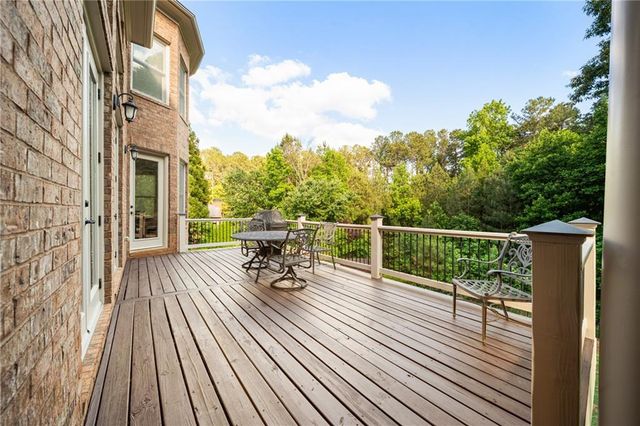 1032 Windsor Green Drive, Canton, GA 30115