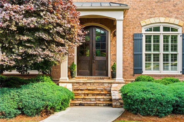 1032 Windsor Green Drive, Canton, GA 30115
