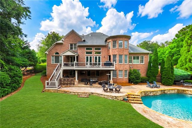 1032 Windsor Green Drive, Canton, GA 30115