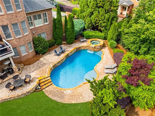 1032 Windsor Green Drive, Canton, GA 30115