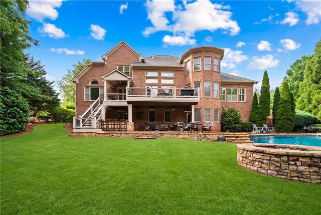 1032 Windsor Green Drive, Canton, GA 30115