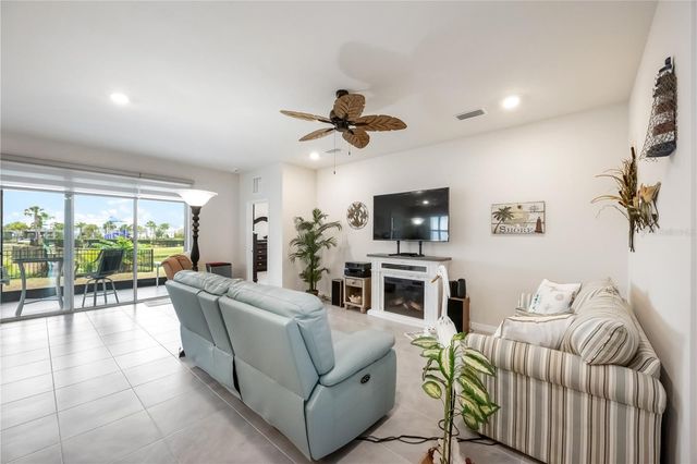 4129 QUIET RAIN COURT, Palmetto, FL 34221