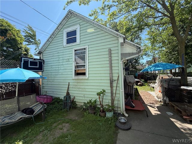 163 Farmer Street, Buffalo, NY 14207