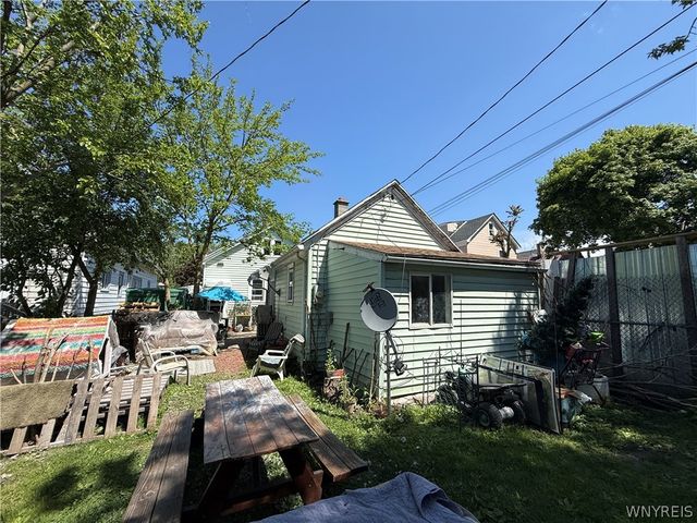 163 Farmer Street, Buffalo, NY 14207