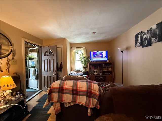 163 Farmer Street, Buffalo, NY 14207