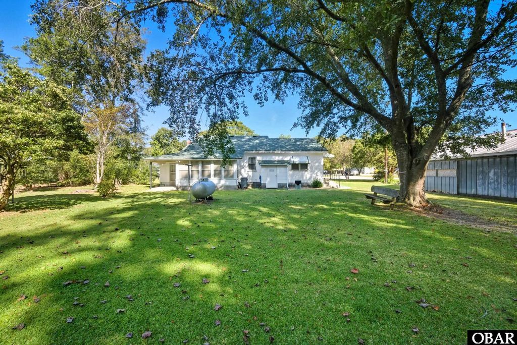 Image 5 of property listing at 163 Maple Road, Maple, NC 27956