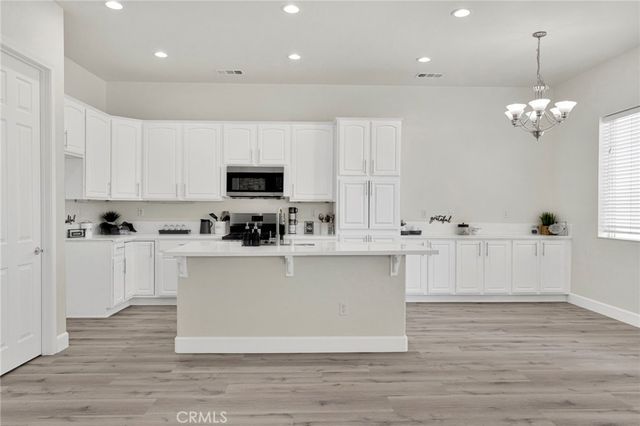 10854 Aster, Apple Valley, CA 92308