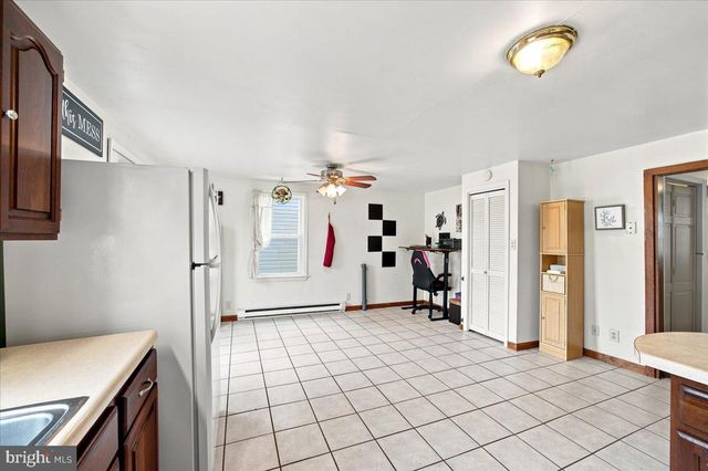 260 W WALNUT ST, Marietta, PA 17547