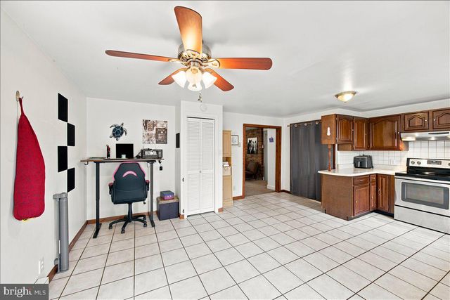 260 W WALNUT ST, Marietta, PA 17547