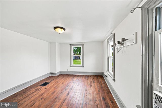260 W WALNUT ST, Marietta, PA 17547