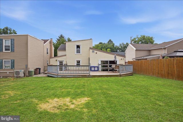 260 W WALNUT ST, Marietta, PA 17547