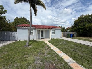1508 NW 1st Avenue 2, Fort Lauderdale, FL 33311