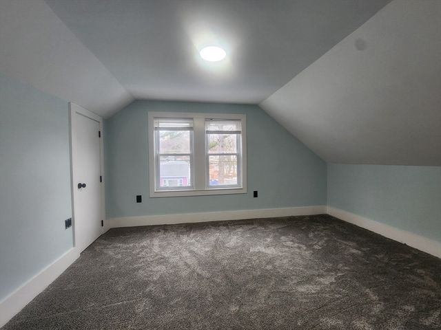 52 Glenwood Rd, Lynn, MA 01904