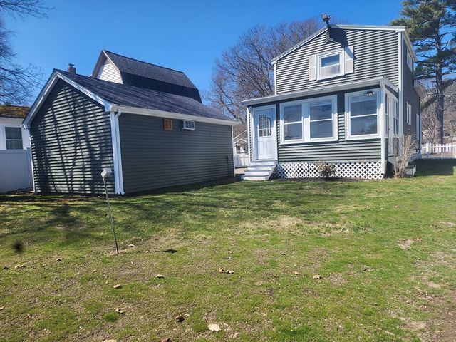 52 Glenwood Rd, Lynn, MA 01904
