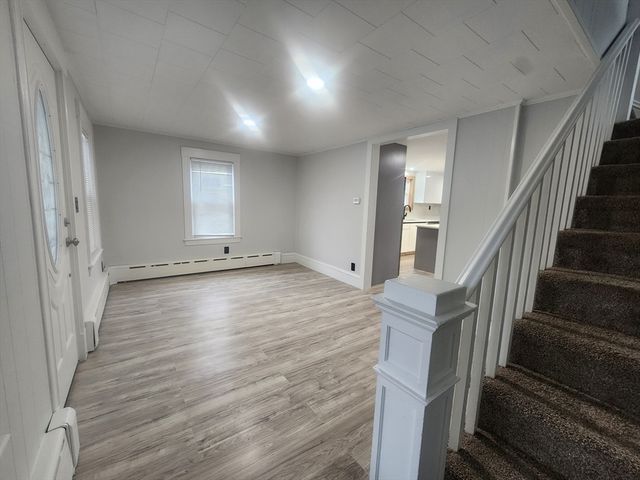 52 Glenwood Rd, Lynn, MA 01904