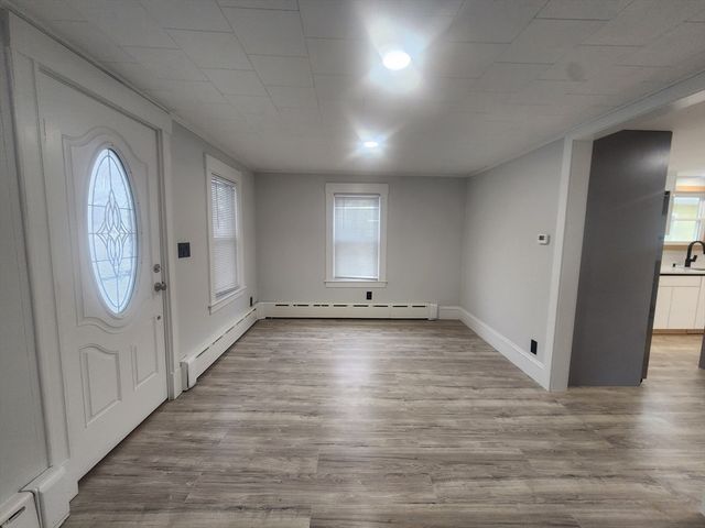 52 Glenwood Rd, Lynn, MA 01904