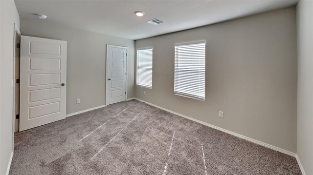 12005 SW 32nd Street, Yukon, OK 73099