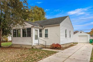 1726 Helen Street, Garden City, MI 48135