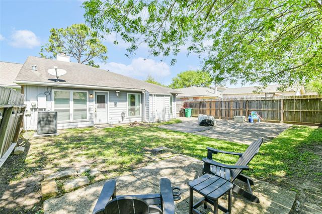 19323 Hollowlog Drive, Katy, TX 77449