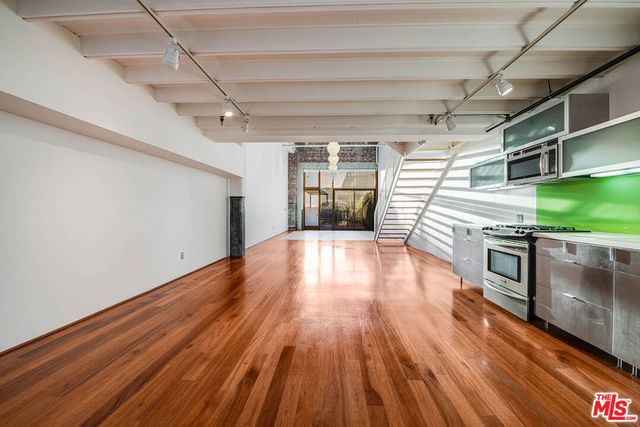1850 E Industrial 106, Los Angeles, CA 90021