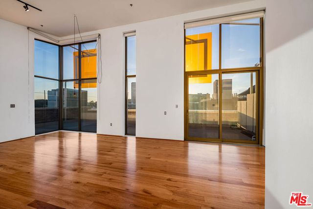 1850 E Industrial 106, Los Angeles, CA 90021