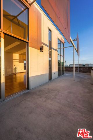 1850 E Industrial 106, Los Angeles, CA 90021