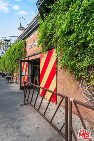 1850 E Industrial 106, Los Angeles, CA 90021