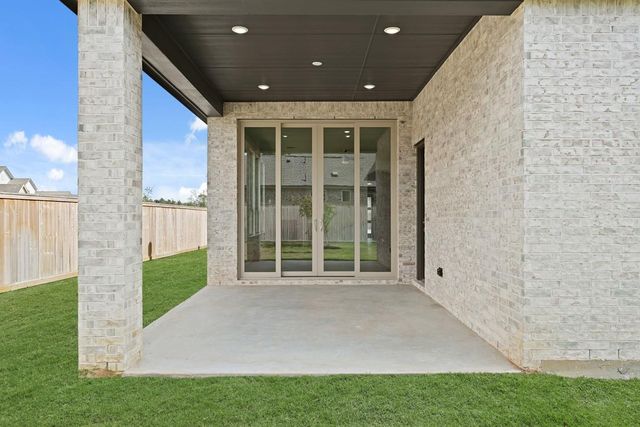27004 West Rustlers Bend, Montgomery, TX 77316
