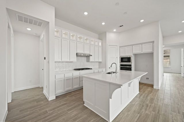 27004 West Rustlers Bend, Montgomery, TX 77316