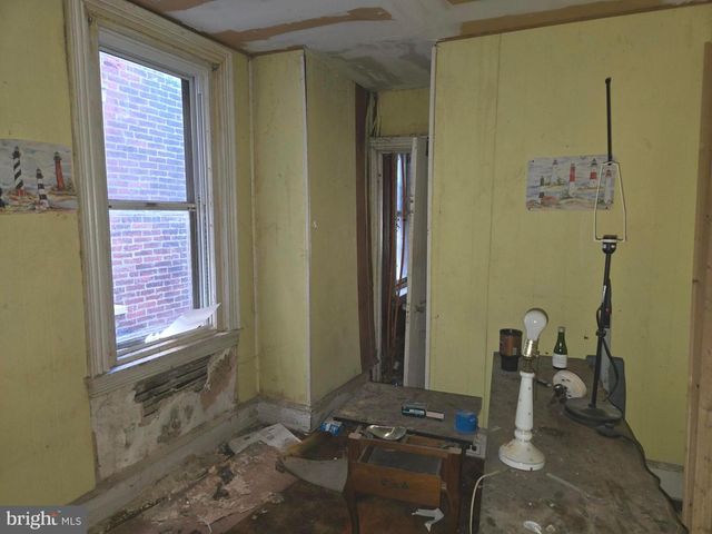 211 S 49TH ST, Philadelphia, PA 19139